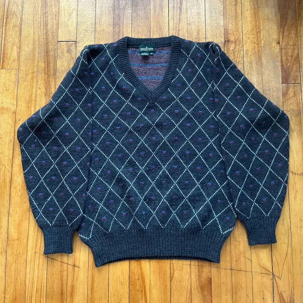 Vintage Boundary Waters Wool‎ V-Neck Argyle Pattern Gray Sweater Men’s Medium